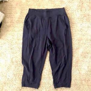 Lululemon capris